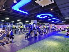 -锐菲特游泳体育健身中心(滨江店)