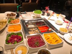 -海底捞火锅鲜切牛肉主题店(长寿路店)