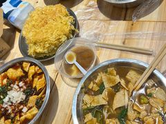 -柳州肥姨妈大骨螺蛳粉(江宁万达店)