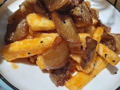 -东来菜馆•手抓海鲜家常菜•海鲜锅贴(鸽子窝店)