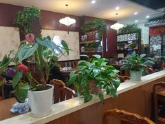-朱鸿兴面馆(绿宝广场店)