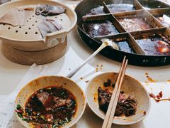 -岗上渣渣老火锅(两路口店)