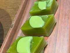 娘惹千层糕-马来西亚肉骨茶汤·招牌螃蟹·烧鸡·呷喱吧吧(海上世界店)