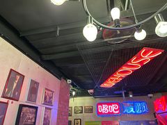 -唱吧麦颂KTV(西单华威潮铺街店)
