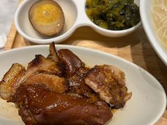 卤猪脚-松发肉骨茶SongFa(静安嘉里中心店)