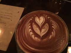 拿铁-BUND·FIVE外滩5号(天际店)