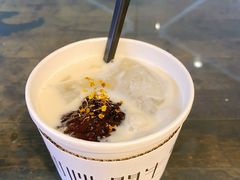 白雪黑糯米豆花-甜心闲生·手工冰粉