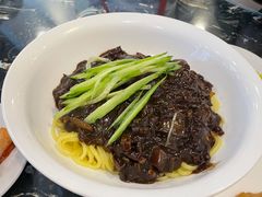 炸酱面-桃园中华料理炸酱面(燕儿岛路店)