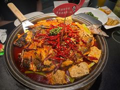 -辣尚瘾·烤鱼·新川菜(牡丹园直营店)