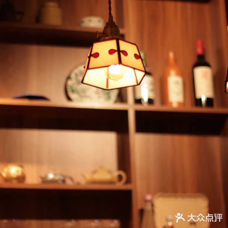 去这家店吃茶泡饭，顺便还能拍一套写真？