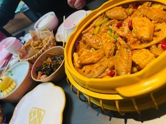 -多嘴超级肉蟹煲(中街恒隆故宫店)