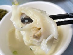 黄鱼馄饨-洪大妈·黄鱼面(金山嘴渔村店)