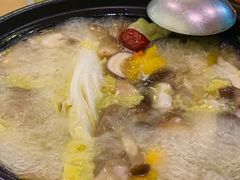 菌临天下-香巴拉云南餐厅(华莱坞店)