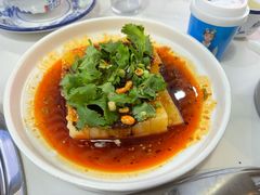 -苗岭鱼乡贵州凯里红酸汤鱼火锅