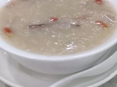 -麒麟山景大酒店岭南汇海鲜酒家(沙井店)