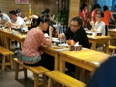 大堂-管氏翅吧(护国寺店)