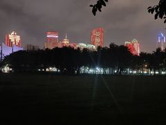 -万绿园