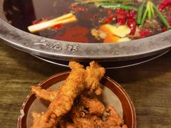 -黄潇洒老火锅(九眼桥宏济巷店)