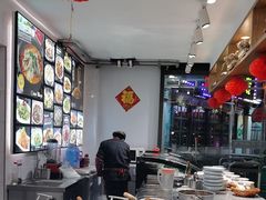 -春天里餐厅(西田城店)