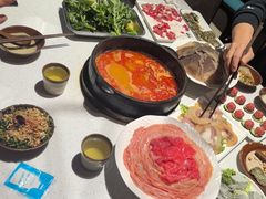 -贵府酸汤牛肉火锅·贵州老字号(飞山街店)