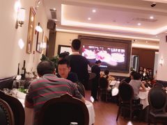 大堂-醉辉皇上海之巅(上海中心大厦店)