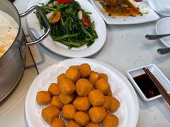 八味豆腐-肥仔文澳门猪骨煲(南京西路店)