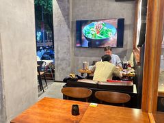 -8PINTS八品脱·日料·烧鸟·精酿小酒馆(莘庄店)
