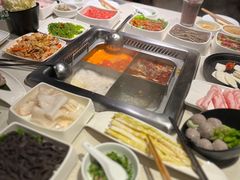 -海底捞火锅鲜切牛肉主题店(长寿路店)