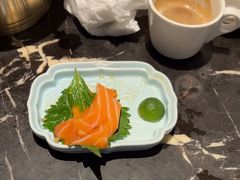 -半岛翡丽海鲜自助餐厅(观风亭店)
