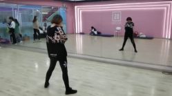 -单色舞蹈