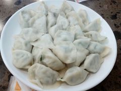 -周家大连水饺(美专校街店)
