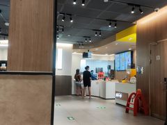 -麦当劳(展览路店)