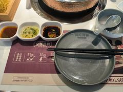 -洪氏嗨捞·广东猪肚鸡·椰子鸡火锅(西咸万象城店)