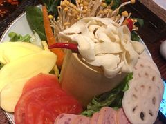 -受气牛肉·耙牛肉火锅(水晶郦城店)