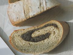 黑芝麻谷物包-85度C(广州石牌桥店)