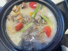-有一锅·野生菌黑山羊腊排骨火锅(古城北门店)
