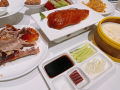 -贝勒爷·酥不腻烤鸭
