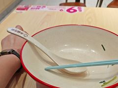 -小杨生煎(浦江欢乐颂店)