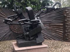 -上海市龙华烈士陵园