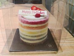 彩虹蛋糕切片-巴黎贝甜·生日蛋糕(环球中心店)