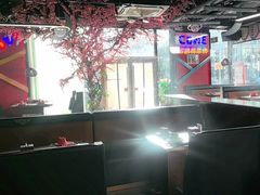 -路边边地标烧烤·川菜·小龙虾·音乐酒馆(良乡长虹店)