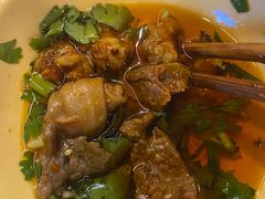 -拈签一笑黄牛肉辣卤串串