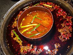 -渝涯重庆豆花老火锅(中赢国际店)