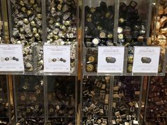 -VENCHI 闻绮(北京国贸商城店)