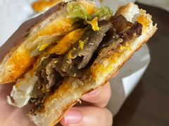 牛肉汉堡-必胜客(温岭新天地店)