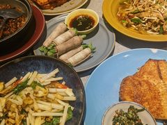 -半山腰·云南菜(侨福芳草地店)