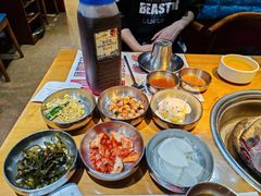 -老炉家木炭烤肉(长江国际店)