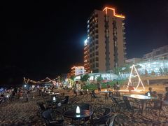 -那琴半岛地质海洋公园