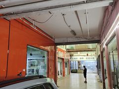 -鲨鱼皮汽车凹陷玻璃修复(静安店)