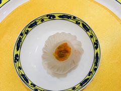 蟹黄水晶包-钓鱼台国宾馆